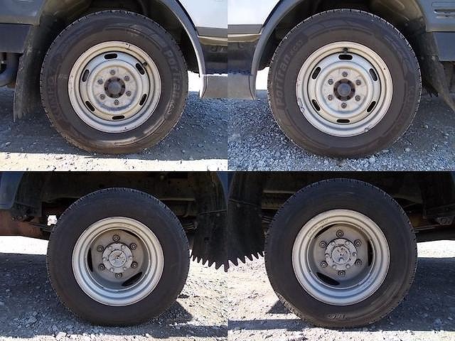 マツダタイタンダッシュ平ボディ小型（2t・3t）[写真22]