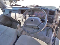 マツダタイタンダッシュ平ボディ小型（2t・3t）[写真25]