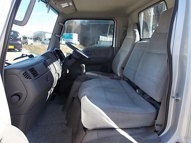 マツダタイタンダッシュ平ボディ小型（2t・3t）[写真29]