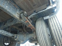 三菱ふそうキャンター平ボディ小型（2t・3t）[写真16]