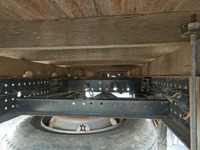 三菱ふそうキャンター平ボディ小型（2t・3t）[写真18]