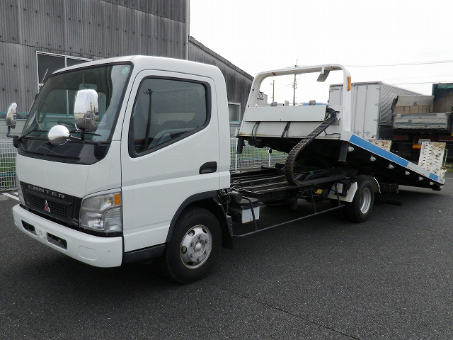 三菱ふそうキャンターセーフティローダー小型（2t・3t）[写真01]