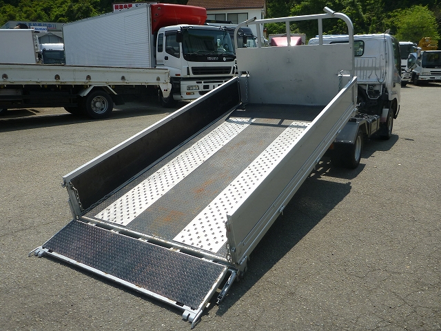 トヨタトヨエースセーフティローダー小型（2t・3t）[写真02]