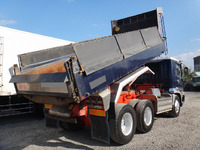 三菱ふそうスーパーグレートダンプ大型（10t）[写真02]