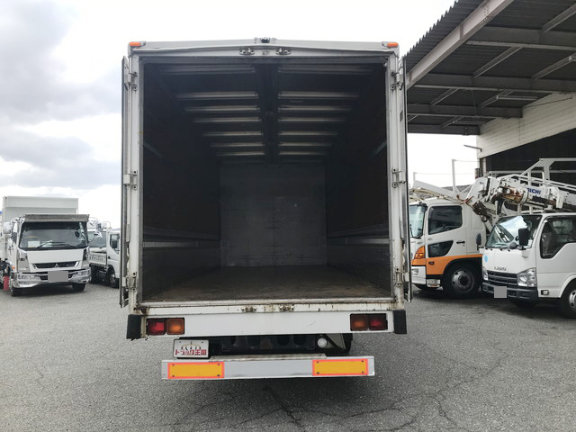 三菱ふそうファイターアルミウイング中型（4t）[写真13]