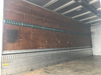 三菱ふそうファイターアルミウイング中型（4t）[写真14]