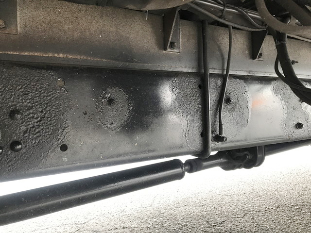 三菱ふそうファイターアルミウイング中型（4t）[写真22]