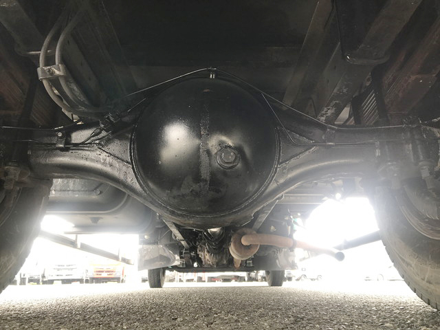 三菱ふそうファイターアルミウイング中型（4t）[写真23]