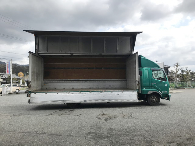 三菱ふそうファイターアルミウイング中型（4t）[写真06]