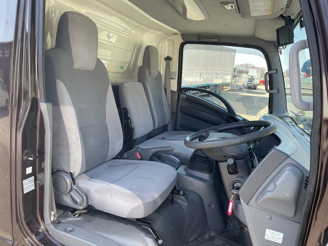 いすゞエルフアルミウイング小型（2t・3t）[写真28]