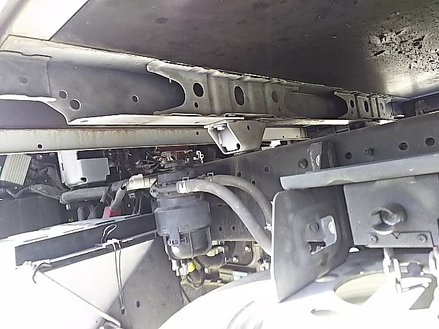 日野デュトロ平ボディ小型（2t・3t）[写真15]