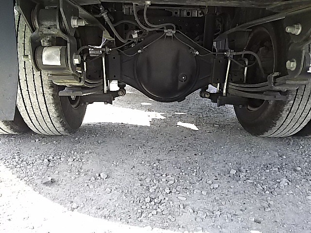 日野デュトロ平ボディ小型（2t・3t）[写真09]