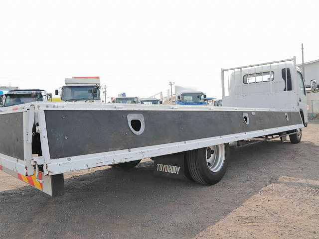 三菱ふそうキャンター平ボディ小型（2t・3t）[写真08]