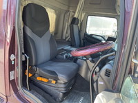 日野プロフィアトレーラーヘッド（トラクターヘッド）大型（10t）[写真26]