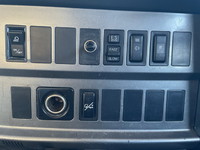 日野プロフィアトレーラーヘッド（トラクターヘッド）大型（10t）[写真36]