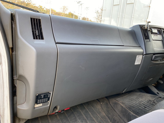 いすゞフォワードアルミウイング中型（4t）[写真29]