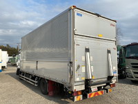 いすゞフォワードアルミウイング中型（4t）[写真04]