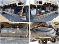 三菱ふそうキャンター平ボディ小型（2t・3t）[写真14]