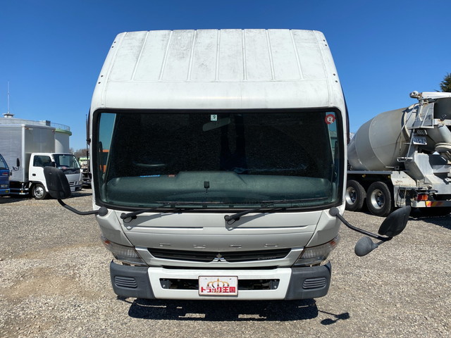 三菱ふそうキャンター平ボディ小型（2t・3t）[写真08]