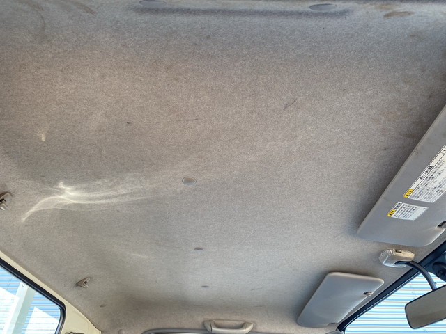 日野デュトロ平ボディ小型（2t・3t）[写真27]