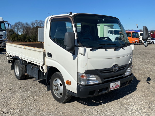 日野デュトロ平ボディ小型（2t・3t）[写真03]