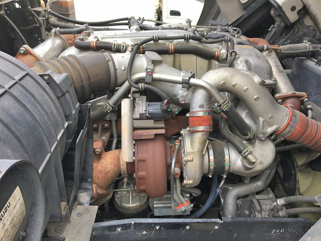 いすゞギガセーフティクレーン4段大型（10t）[写真27]