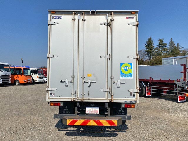 三菱ふそうキャンターアルミバン小型（2t・3t）[写真10]