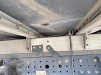 三菱ふそうキャンターアルミバン小型（2t・3t）[写真24]