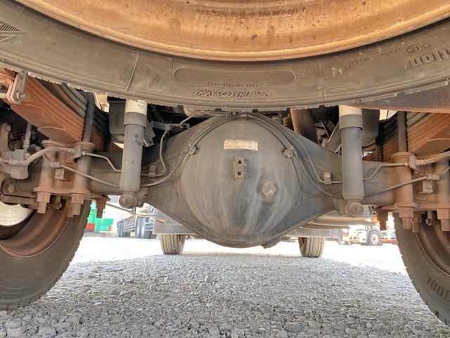 三菱ふそうキャンターアルミバン小型（2t・3t）[写真26]