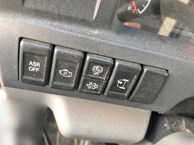 いすゞエルフダンプ小型（2t・3t）[写真32]