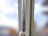 いすゞエルフ穴掘建柱車小型（2t・3t）[写真10]