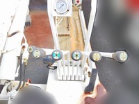 いすゞエルフ穴掘建柱車小型（2t・3t）[写真11]