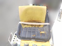 いすゞエルフ穴掘建柱車小型（2t・3t）[写真12]