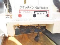 いすゞエルフ穴掘建柱車小型（2t・3t）[写真13]