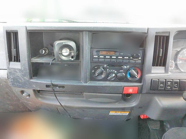 いすゞエルフ穴掘建柱車小型（2t・3t）[写真27]