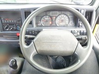 いすゞエルフ穴掘建柱車小型（2t・3t）[写真28]