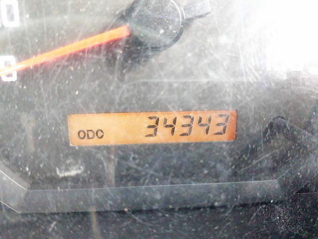 いすゞエルフ穴掘建柱車小型（2t・3t）[写真30]