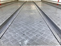 日野レンジャー冷凍車（冷蔵車）中型（4t）[写真14]