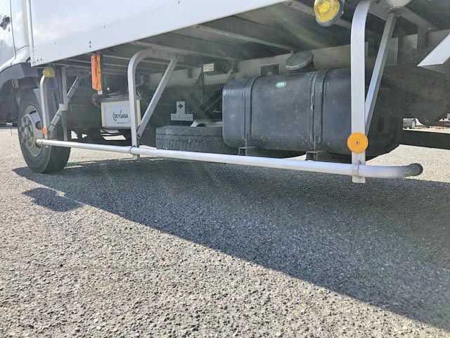 日野レンジャー冷凍車（冷蔵車）中型（4t）[写真20]