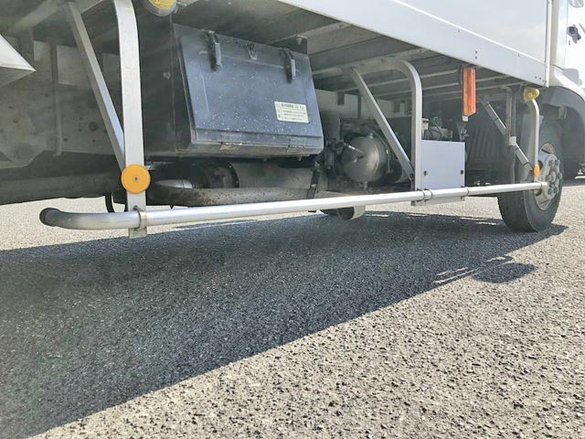 日野レンジャー冷凍車（冷蔵車）中型（4t）[写真21]