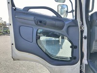 日野レンジャー冷凍車（冷蔵車）中型（4t）[写真29]