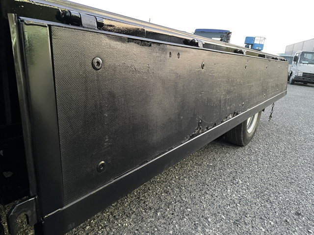 いすゞエルフ平ボディ小型（2t・3t）[写真16]