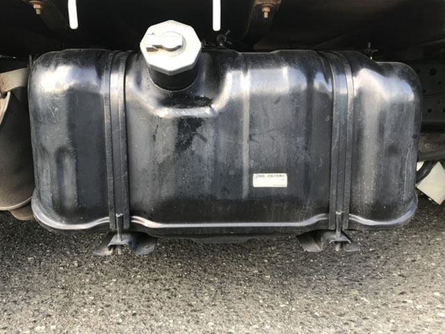 いすゞエルフ平ボディ小型（2t・3t）[写真17]