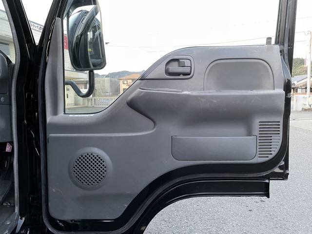 いすゞエルフ平ボディ小型（2t・3t）[写真27]