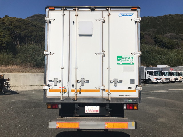 いすゞエルフパネルバン小型（2t・3t）[写真10]