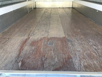 いすゞエルフパネルバン小型（2t・3t）[写真15]