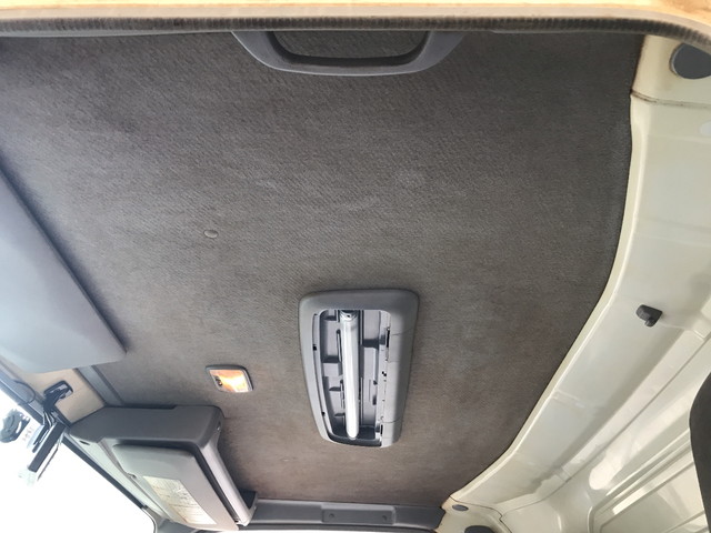 いすゞエルフパネルバン小型（2t・3t）[写真29]