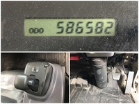 いすゞエルフパネルバン小型（2t・3t）[写真35]