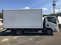 いすゞエルフパネルバン小型（2t・3t）[写真07]