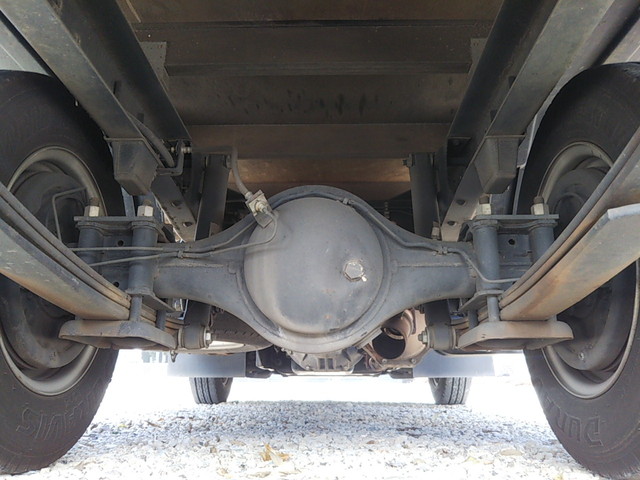 いすゞエルフ平ボディ小型（2t・3t）[写真19]